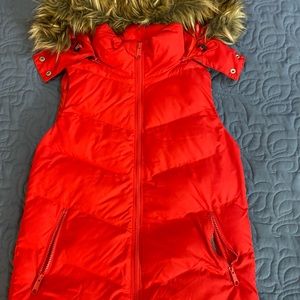 GAP PUFFER VEST WITH HOOD